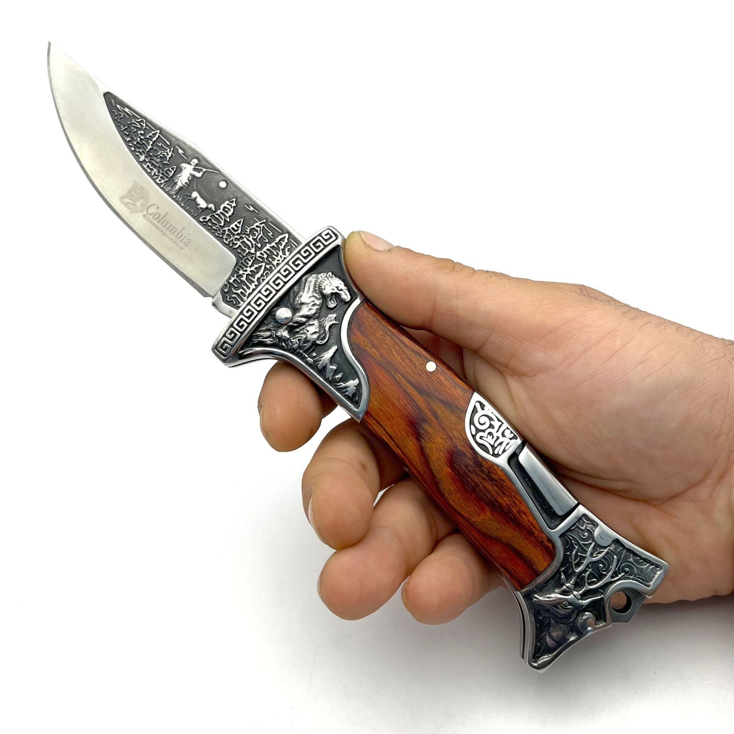 Briceag pliabil, cu gravura pe maner si lama cu teaca din piele, 23cm