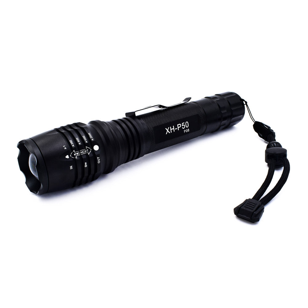 Lanterna profesionala LED XH - P50, aluminiu,cu Zoom 8000 lm, raza 1000 m, Zoom reglabil, 5 moduri iluminare