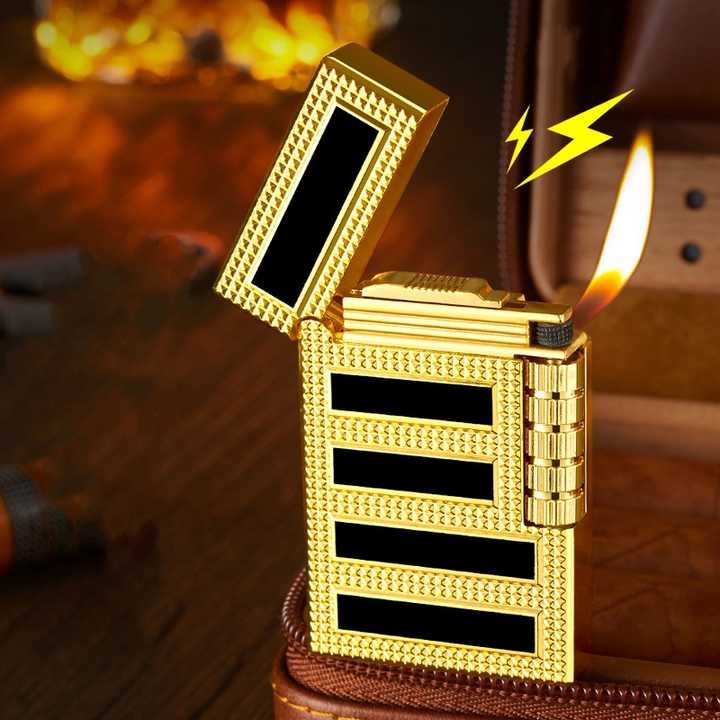 Bricheta metalica Black & Gold  reincarcabila cu gaz cu aprindere pe piatra lateral