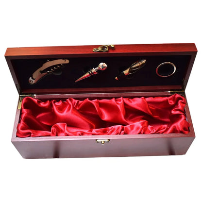 Cutie cadou pentru o sticla de vin din lemn cu 4 accesorii incluse