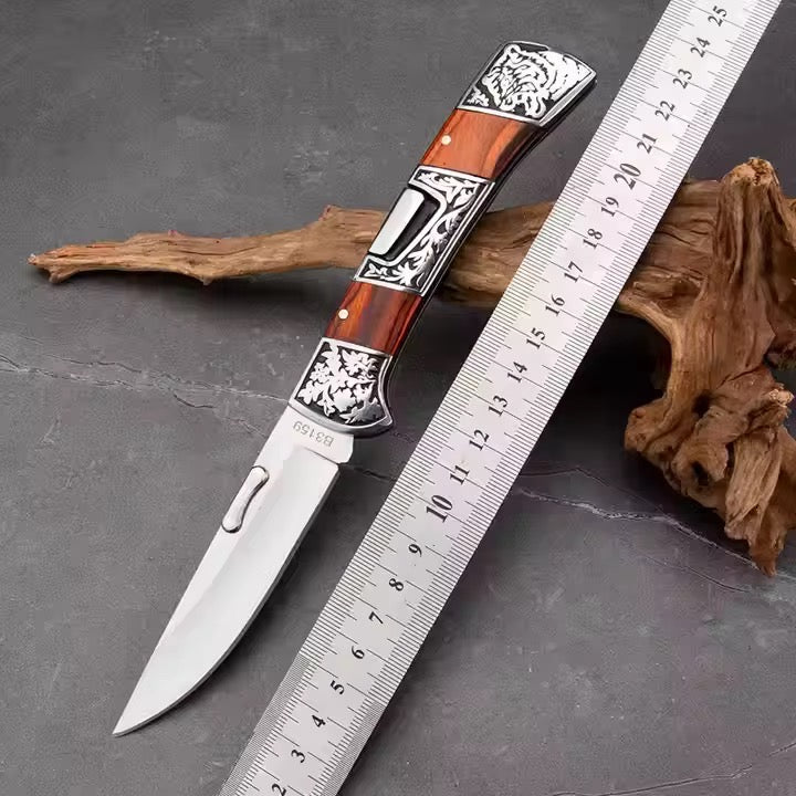 Briceag de Colectie Tigre WRG 22 cm deschidere manuala si clema de prindere la curea